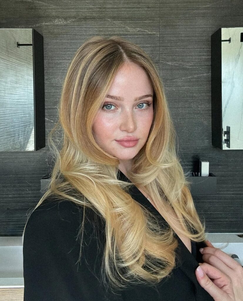 Elle Cook